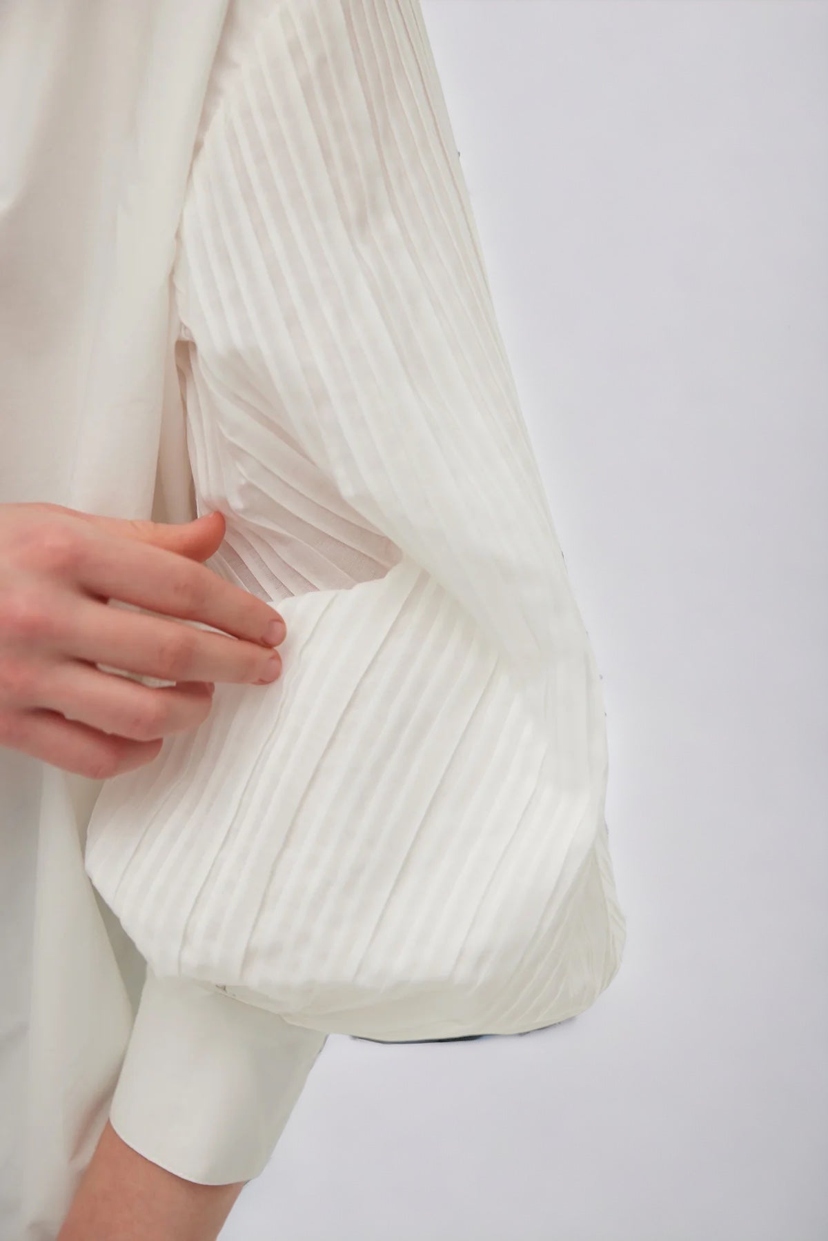 Harlow Pleat Shirt | Ivory