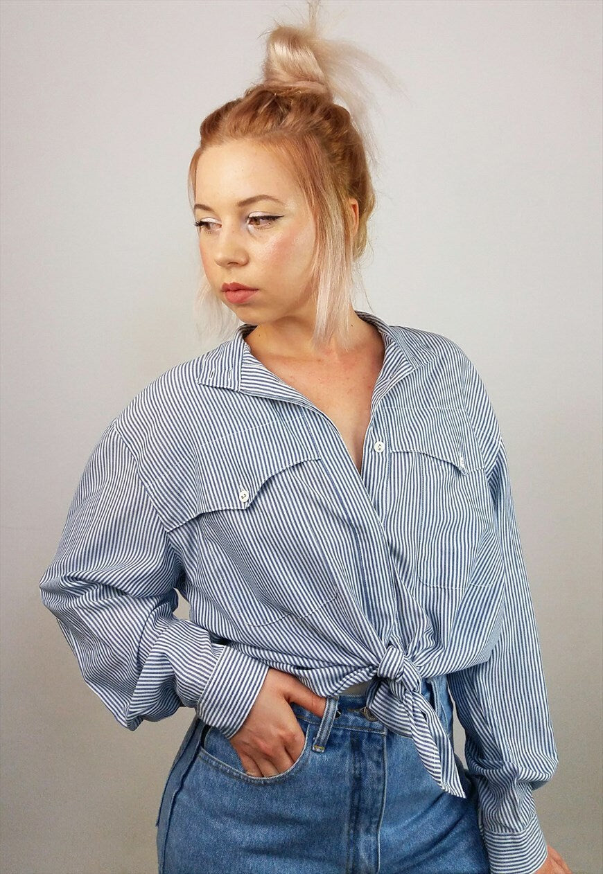 Minimalist Button-up Pinstripes Shirt