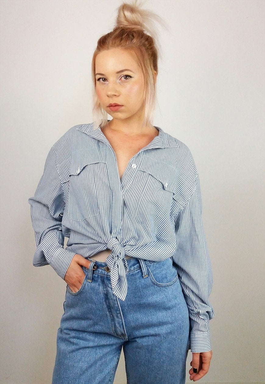 Minimalist Button-up Pinstripes Shirt